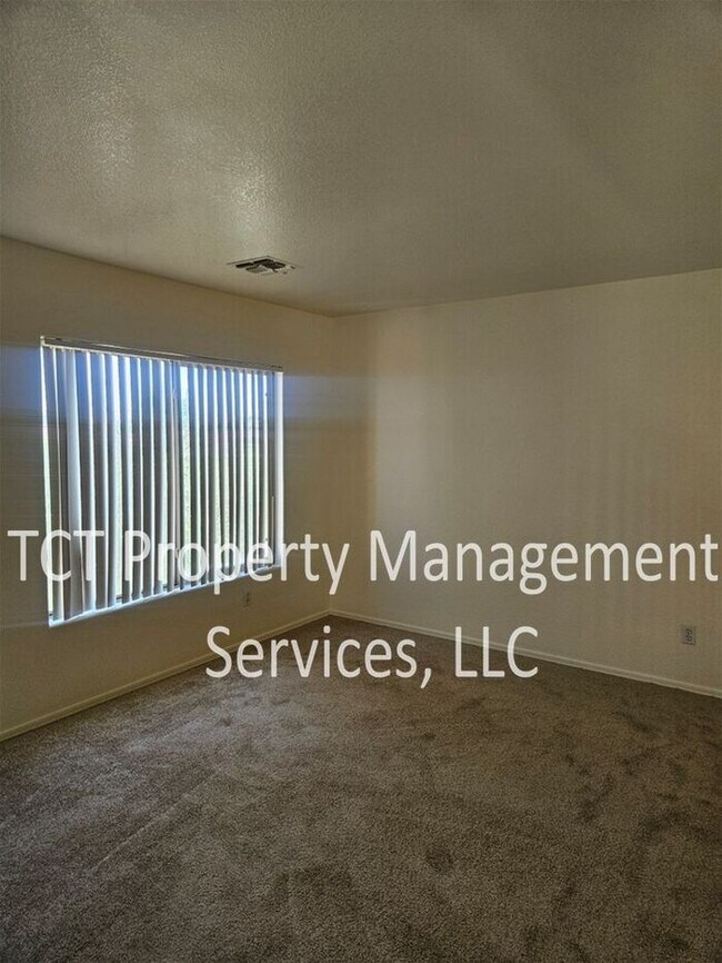 Building Photo - Beautiful Gilbert Home in San Tan Ranch!