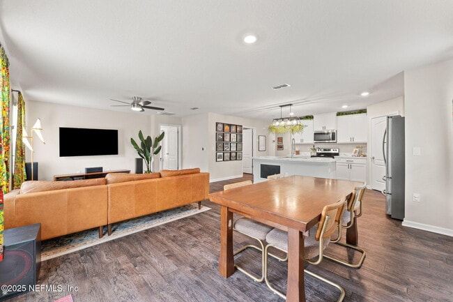 Building Photo - 11476 Sheepshead Ln
