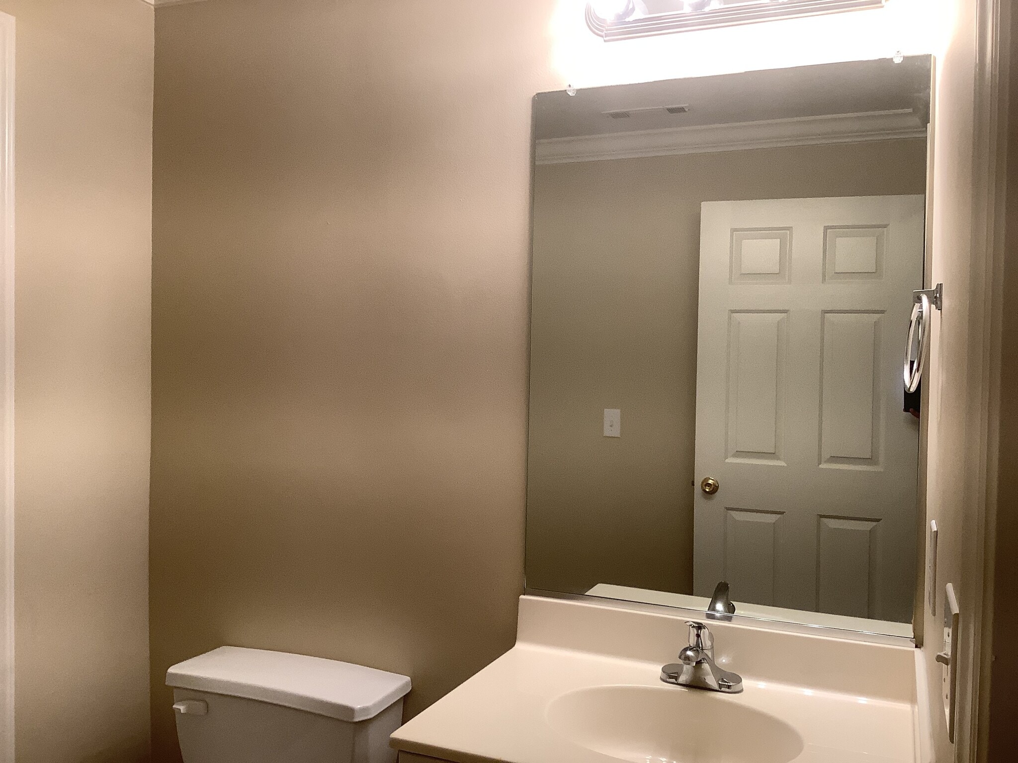 Building Photo - 3902 Hunt Chase Ct