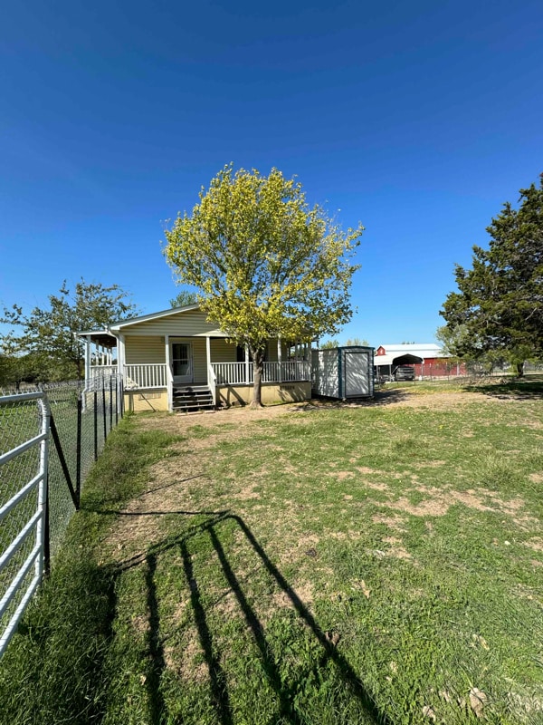 Building Photo - 836 Bluestem Dr