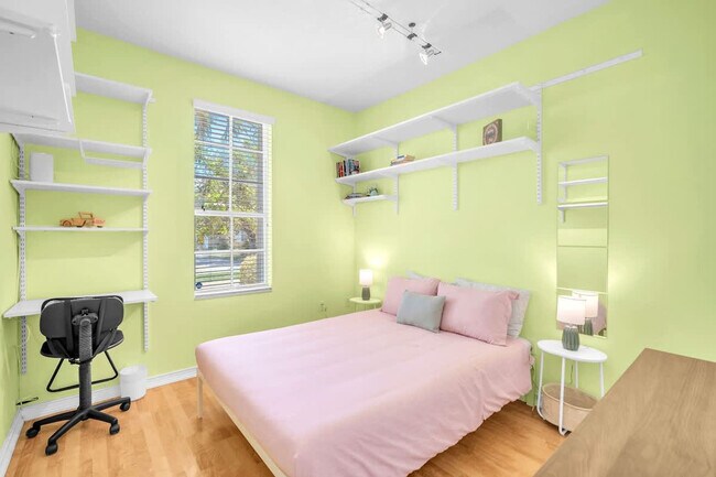 Building Photo - 15963 SW 97th Terrace