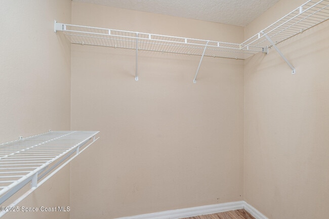 Building Photo - 1575 N Hwy A1A