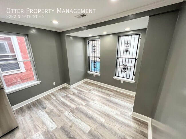 Building Photo - 2252 N 16th St