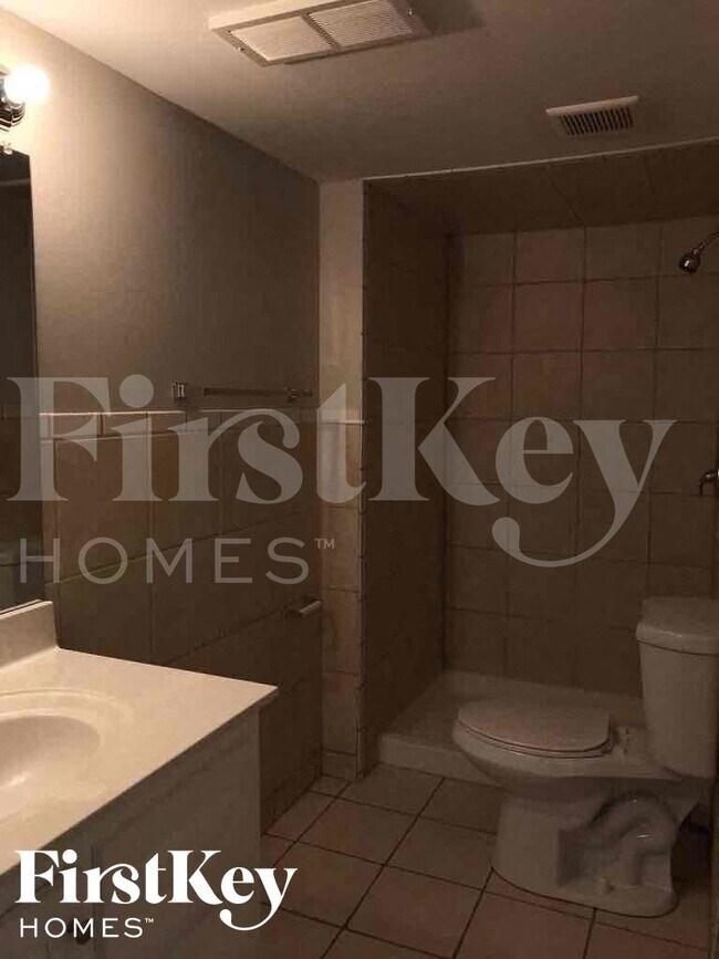 Building Photo - 100 S Dilger Ave