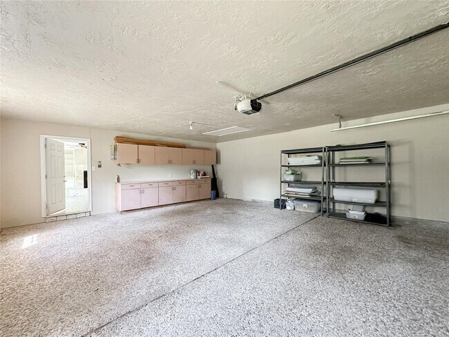 Building Photo - 11418 Cypress North Houston Rd