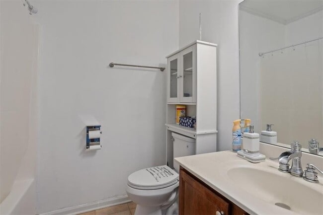 Building Photo - 265 Lily Cove Dr