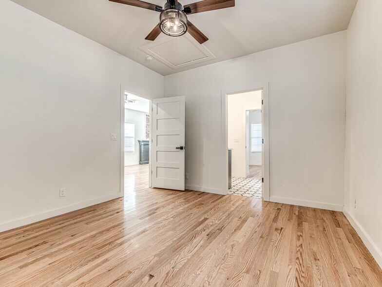 Building Photo - 828 NW 32nd St