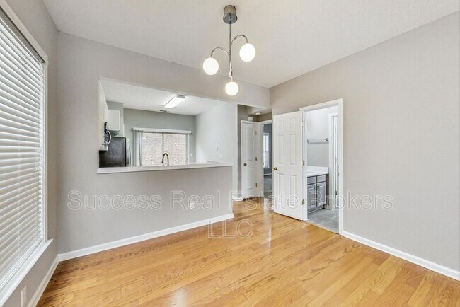 Building Photo - 1645 Heyford Cir NW