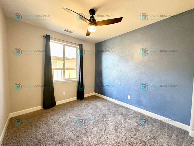 Building Photo - $2000.00 Off of Your Move-In Costs! Stunni...