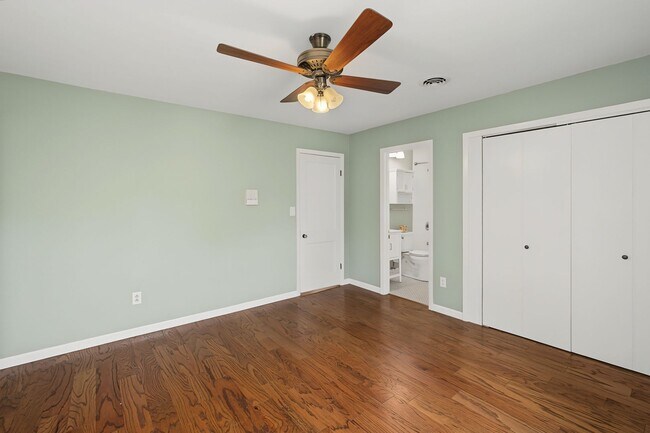 Building Photo - Spacious 3-Bedroom, 2-Bath Home for Rent in Urbana