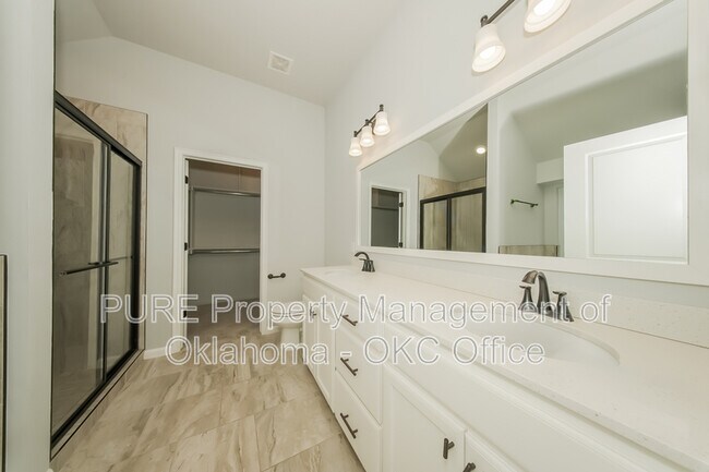 Building Photo - 19705 Bolton Rd