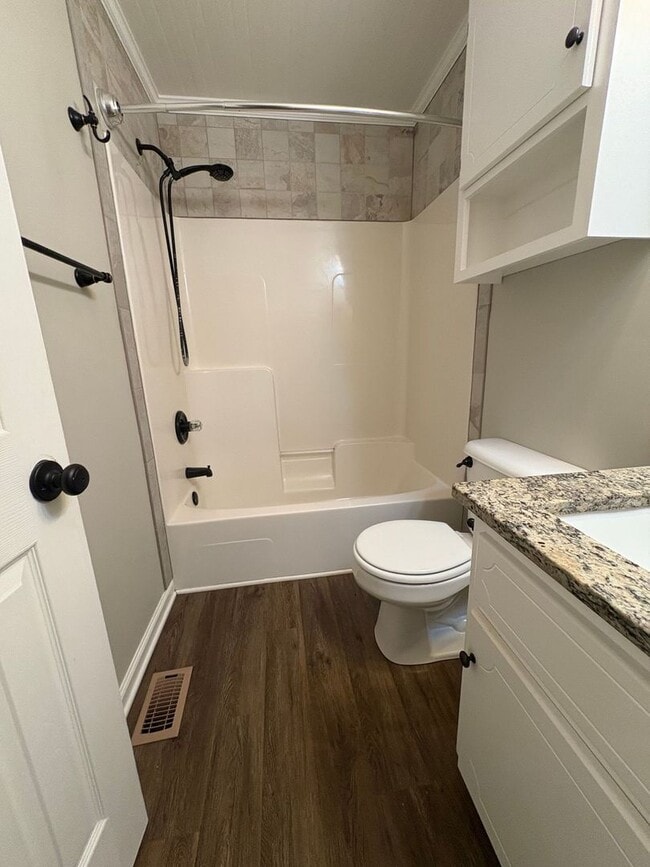 Building Photo - Dunwoody Subdivision