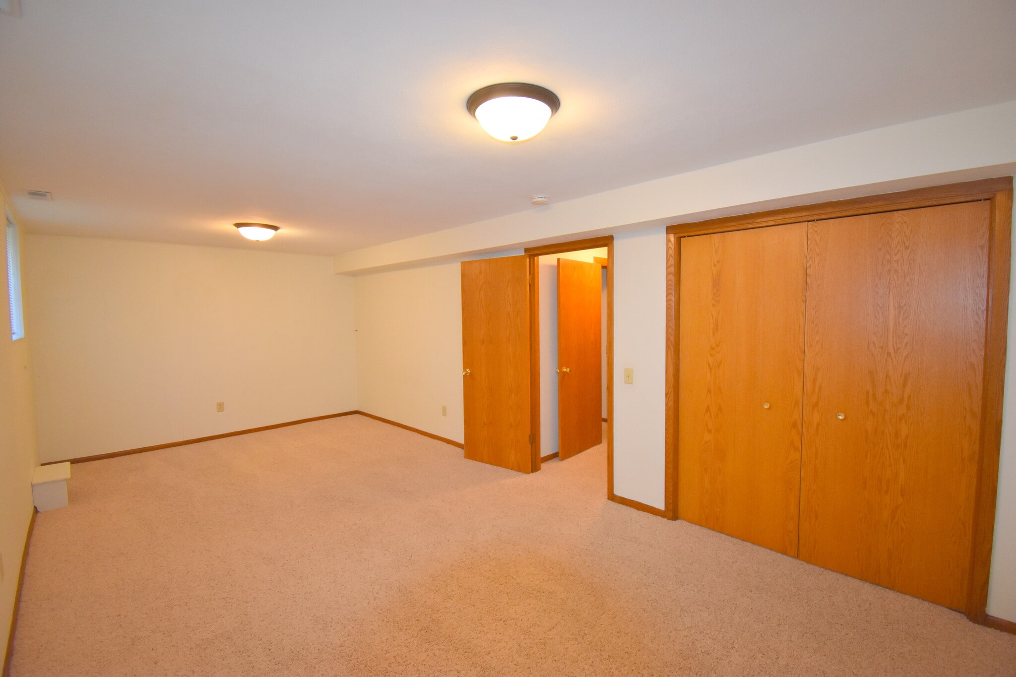 Lower Bed - 6706 Spring Grove Ct