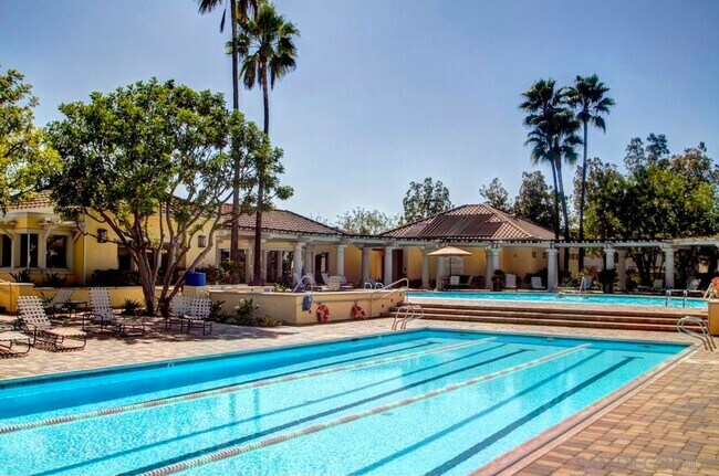 Building Photo - Terrific 2Br/2Ba Condo in gated community of Morada in Rancho Bernardo - Updated 2nd floor