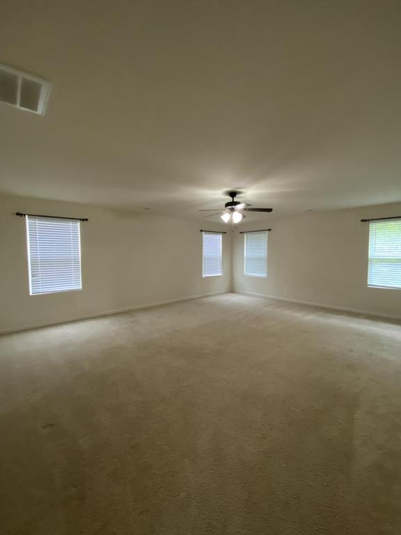 Building Photo - 137 Bendick Ct