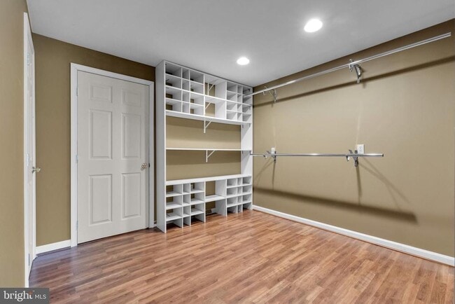 Building Photo - 3200 Village Dr