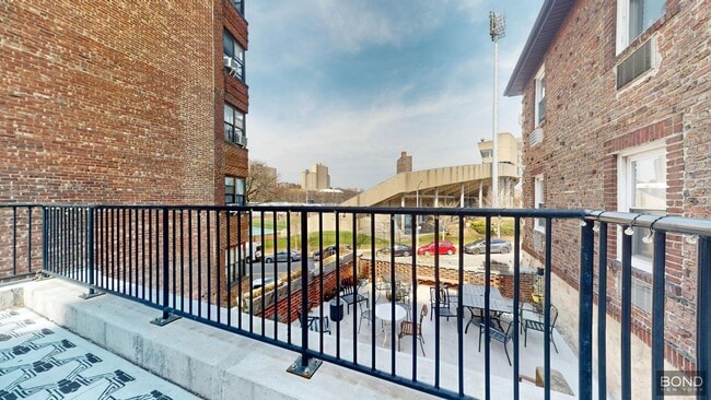 Building Photo - Park Terrace West