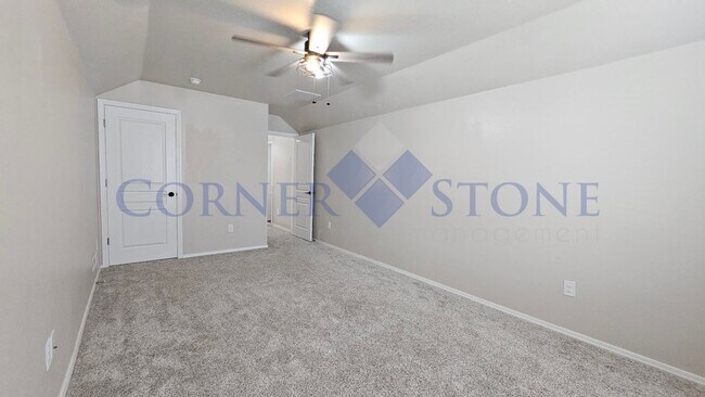 Building Photo - Beautiful Home in Star with RV Parking!