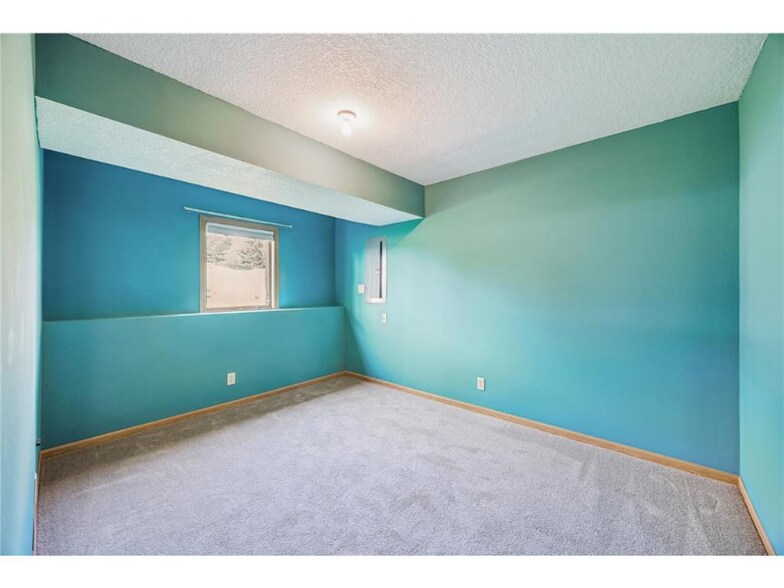 Building Photo - 4970 Boyd Ave