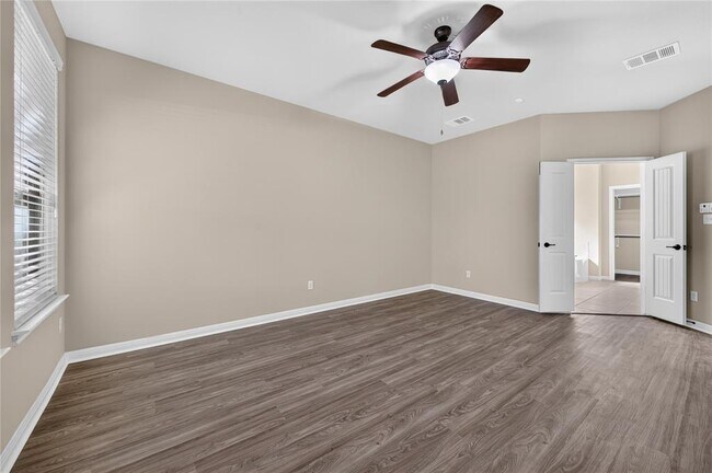 Building Photo - 4002 Remington Rd