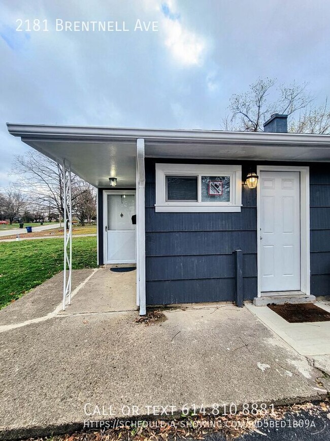 Building Photo - Three Bedroom Home- Large Yard