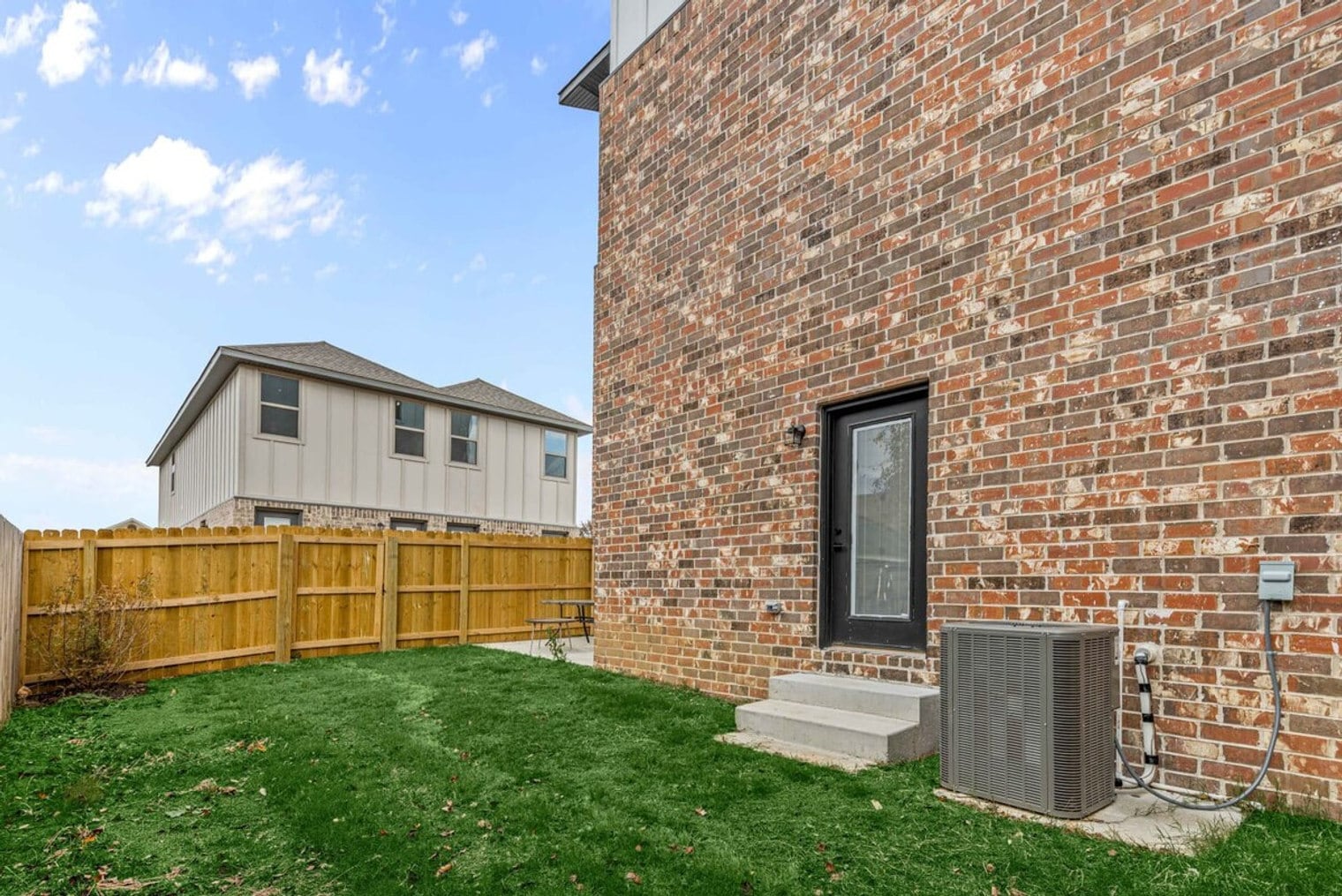 Building Photo - 2612 SW Livingston Square