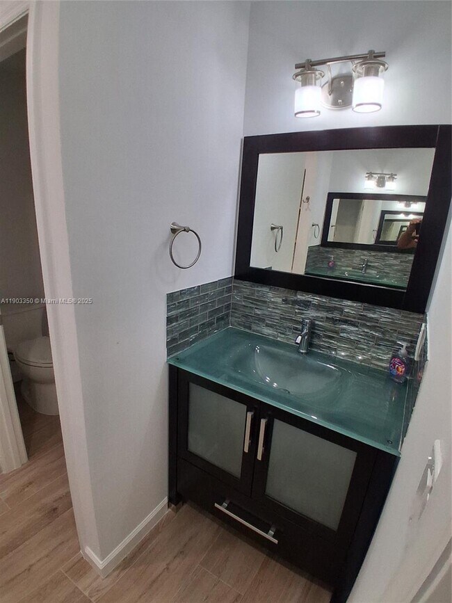 Building Photo - 4921 SW 164th Terrace