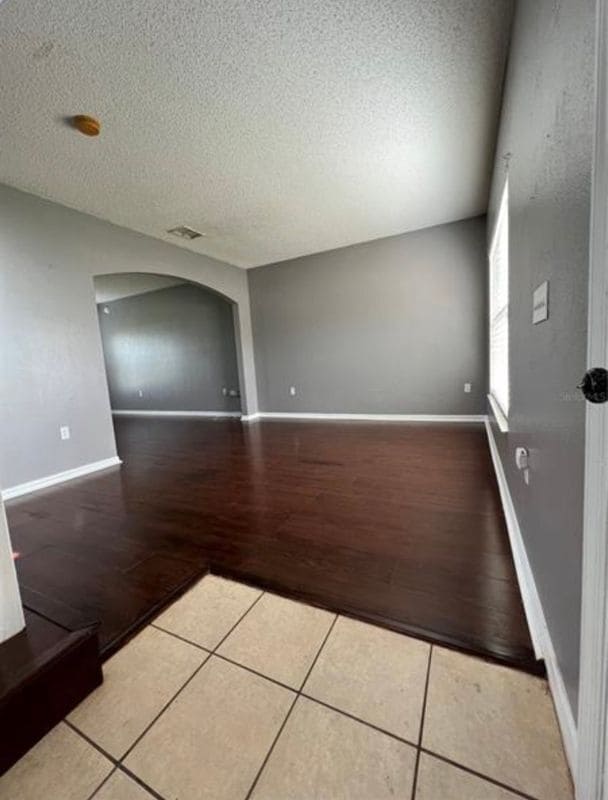 Building Photo - 171 Big Sioux Dr