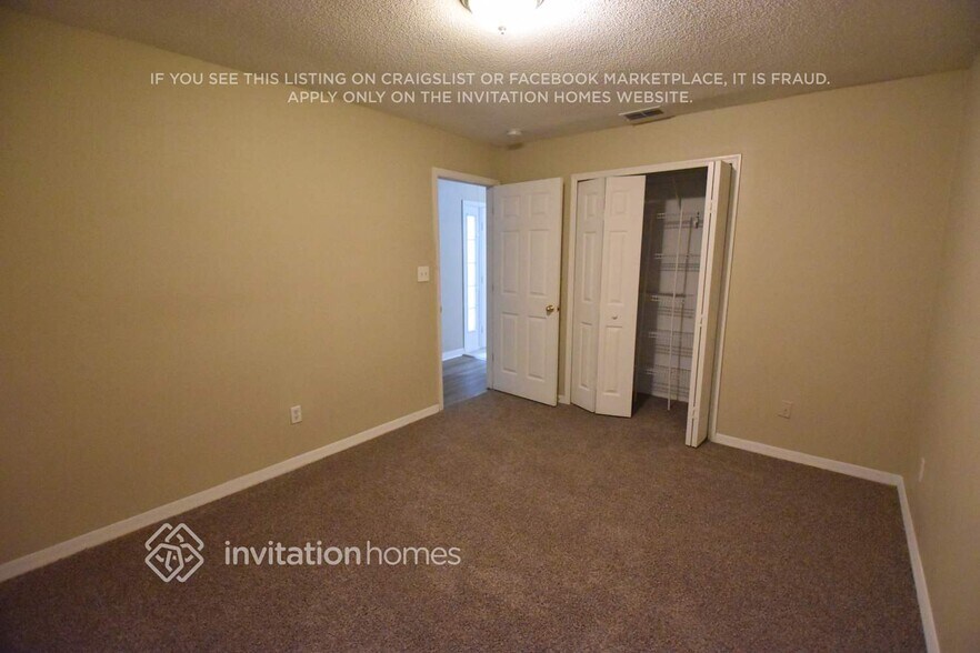 Building Photo - 1021 Empress Ln