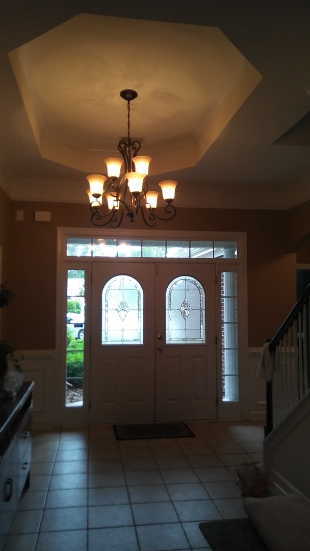 Building Photo - Large Gorgeous Home in Arrowhead