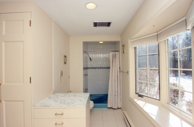 Building Photo - 74 Prynne Ridge Rd