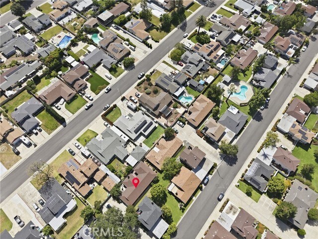 Building Photo - 2652 College