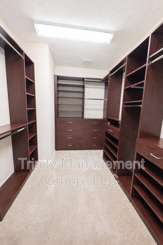 Building Photo - 10383 Machrihanish Cir