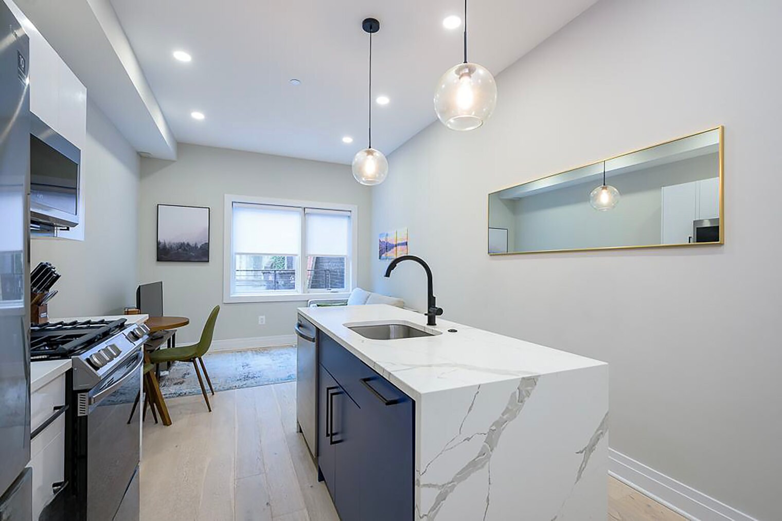 Building Photo - 2309 Ontario Rd NW