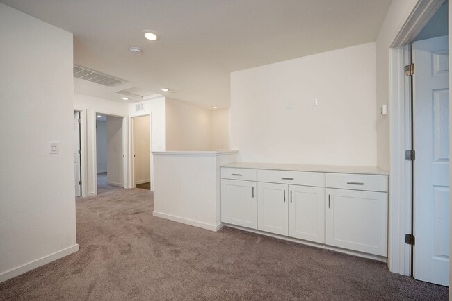 Building Photo - 5691 Whimsical Ln