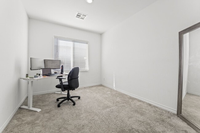 Building Photo - New Build, 4 bedroom, 3 full bathroom in the Master Planned Community; Landmark at Black Mountain...