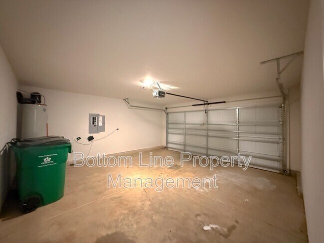 Building Photo - 9132 Creedmore Hills Dr