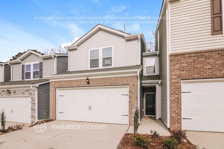Building Photo - 832 Hilton Pk Lp
