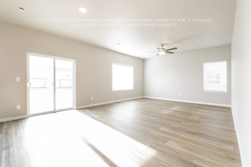 Building Photo - 2174 Alyssa St