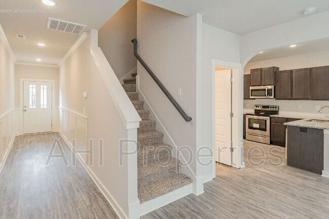 Building Photo - 3535 Misty Hollow Dr