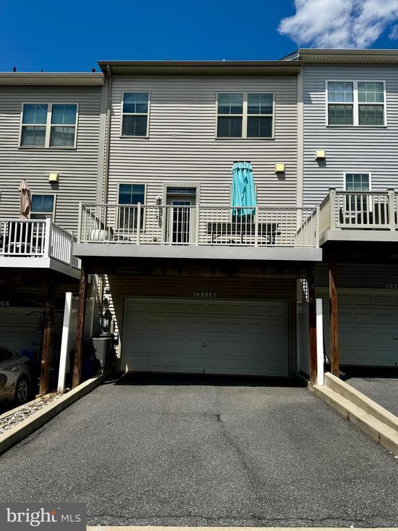 Building Photo - 12116 Grey Squirrel St