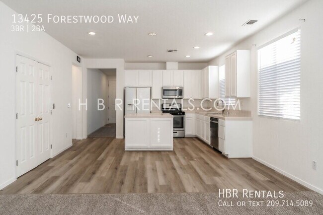 Building Photo - 13425 Forestwood Way