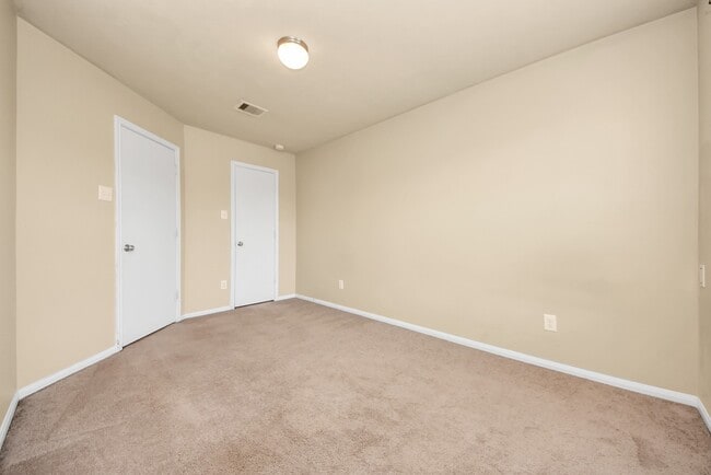 Building Photo - 9219 Dewberry Blossom Ln