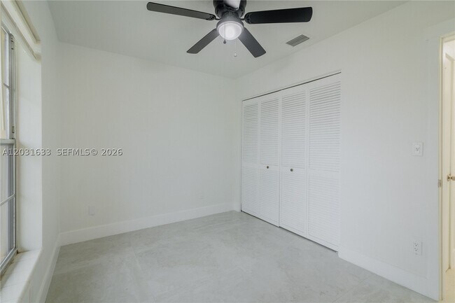 Building Photo - 11903 SW 110th St Cir E