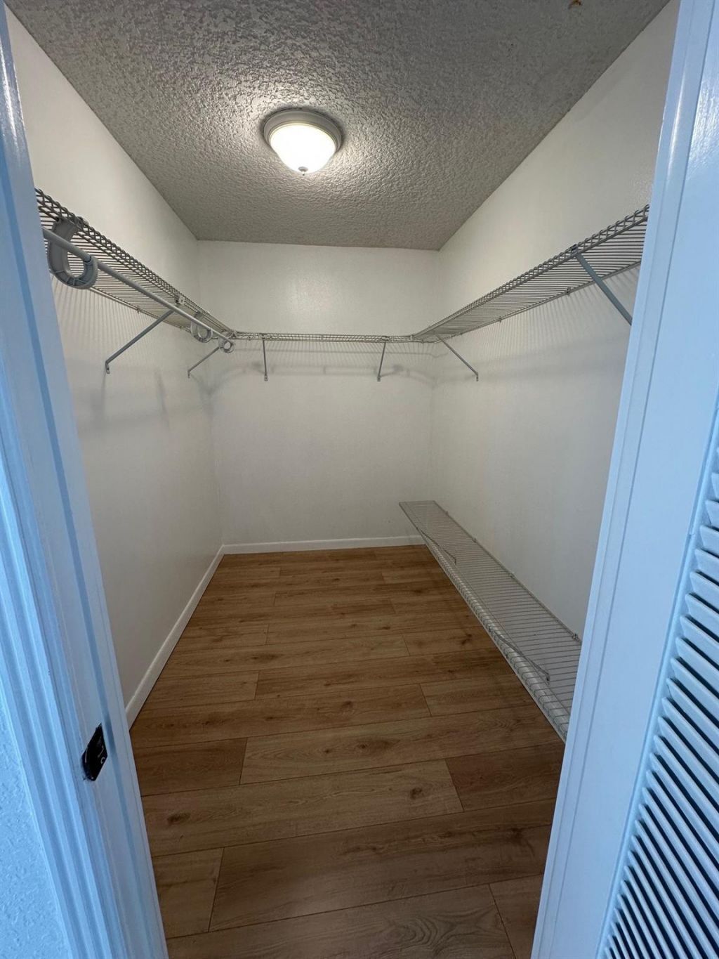 Building Photo - 8135 Sunrise Lakes Blvd