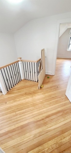 Building Photo - 88-37 62nd Dr