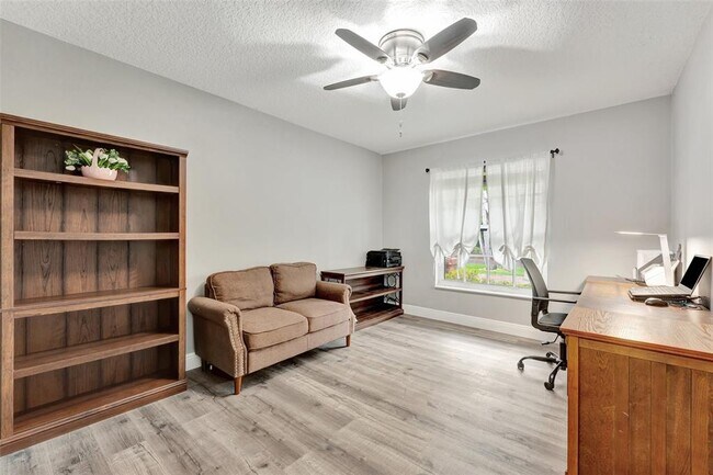 Building Photo - 5655 NW 86th Ave