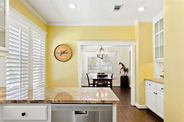 Building Photo - 5840 Marquita Ave