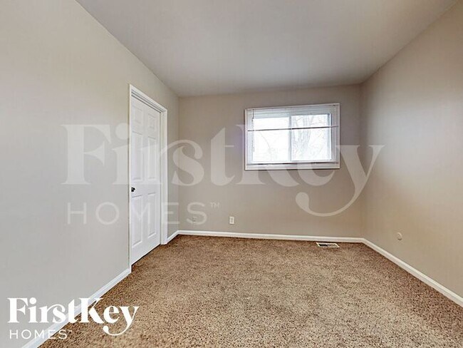 Building Photo - 1019 Century Ln