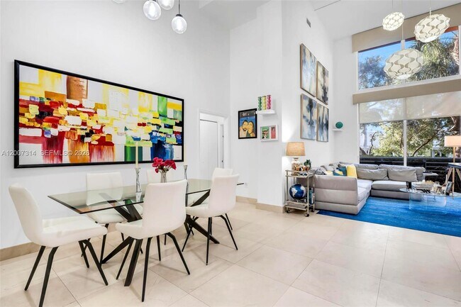 Building Photo - 2775 NE 187th St